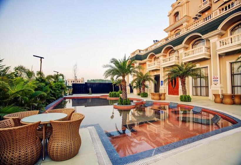 호텔 Sarovar Portico Saharanpur