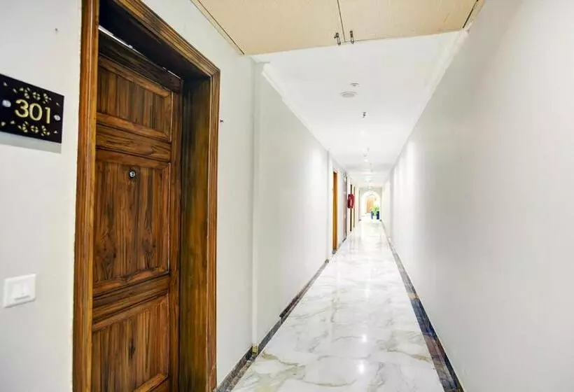 Hotelli Sarovar Portico Saharanpur