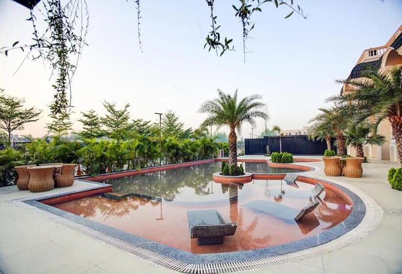 호텔 Sarovar Portico Saharanpur