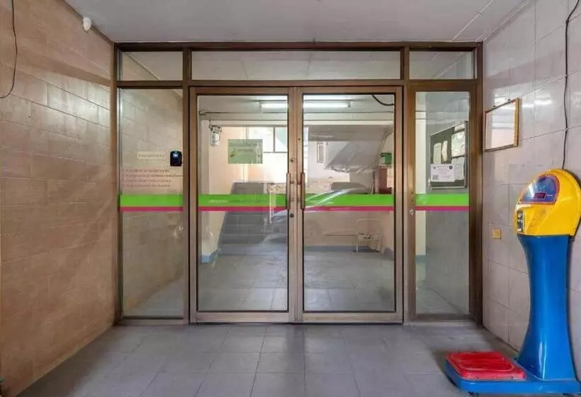 Hotelli Surang Mansion