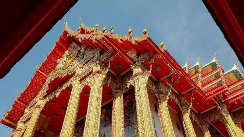 Hotelli Surang Mansion