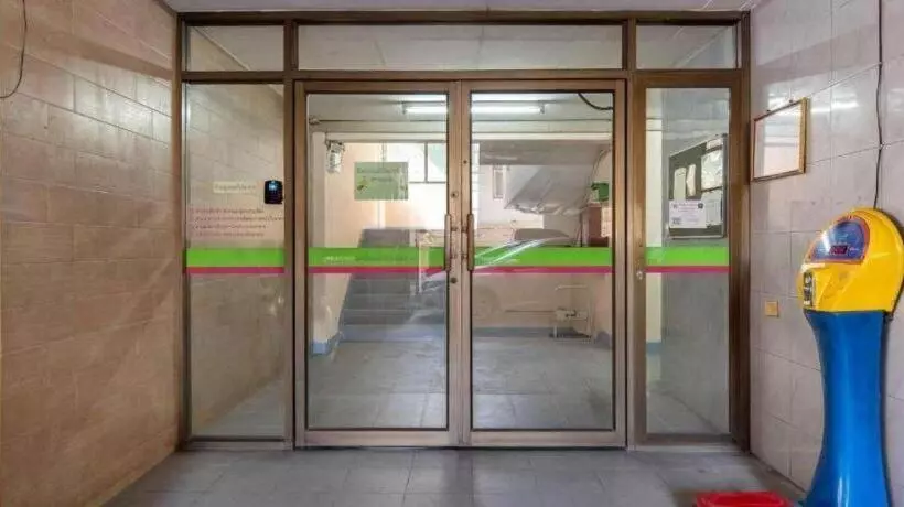 Hotelli Surang Mansion