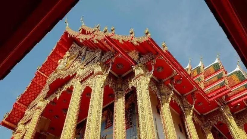 Hotelli Surang Mansion