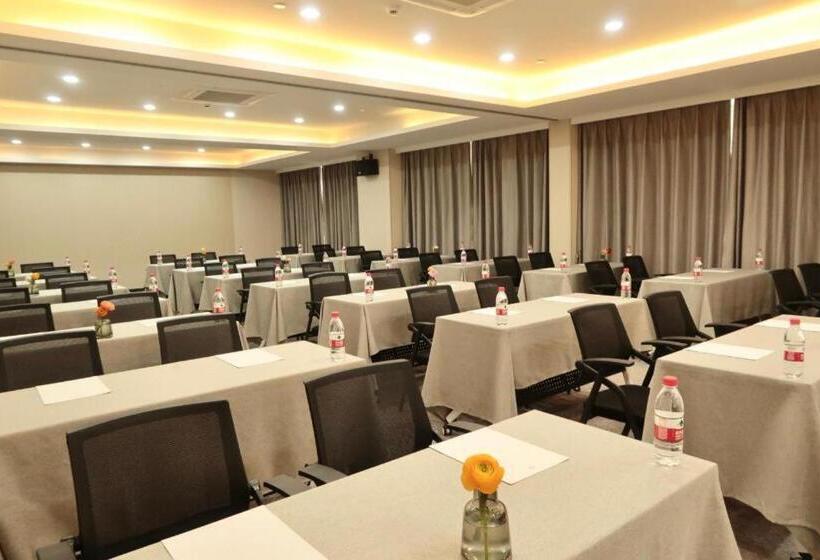 Orange Hotel Wuxi Railway Station North Square