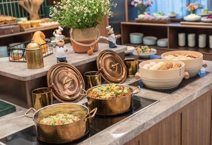 Orange Hotel Wuxi Railway Station North Square