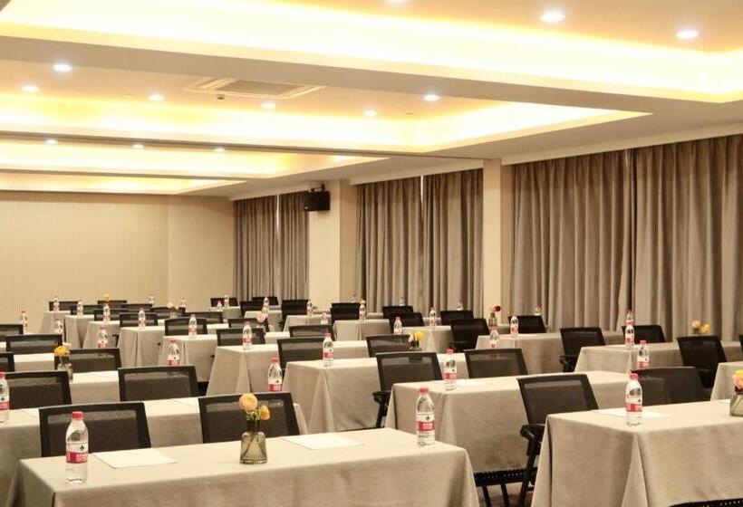 Orange Hotel Wuxi Railway Station North Square