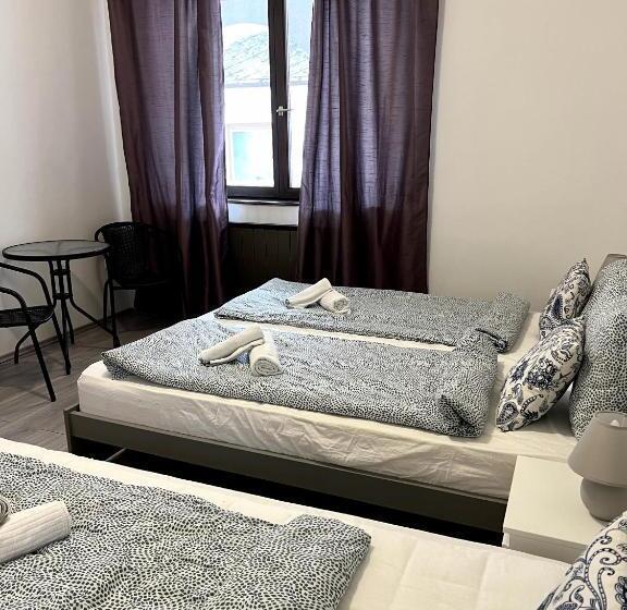 Пансион Aniiza Apartman 2