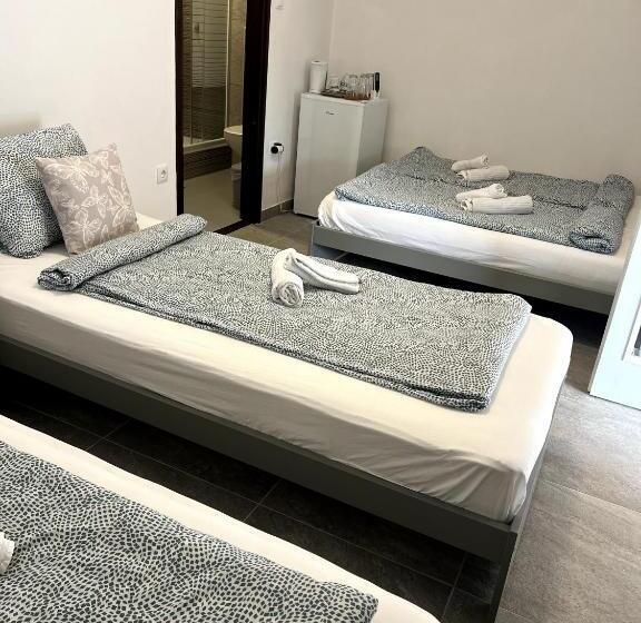 Пансион Aniiza Apartman 2