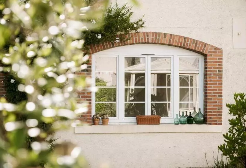 Majatalo L Annexe Singulière