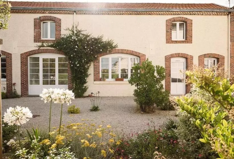 Majatalo L Annexe Singulière