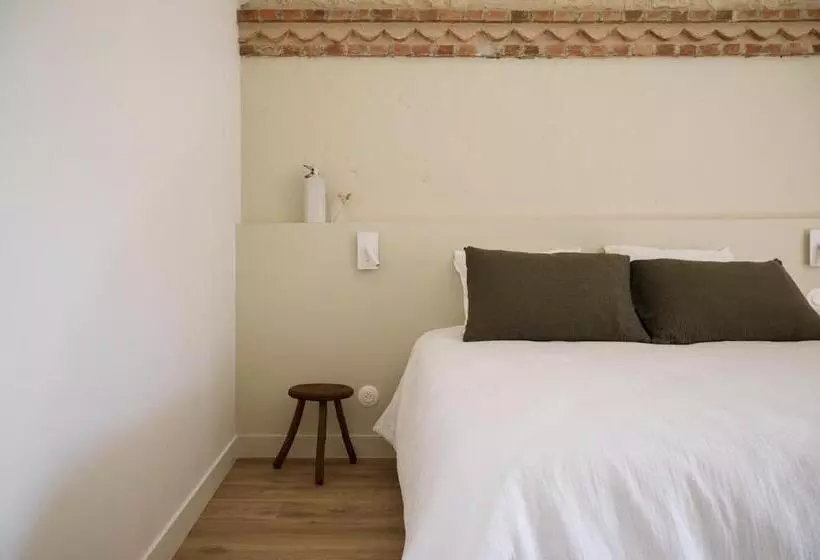 Majatalo L Annexe Singulière