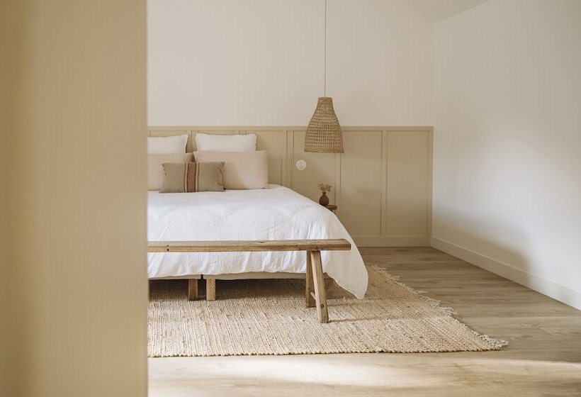 膳宿费 L Annexe Singulière