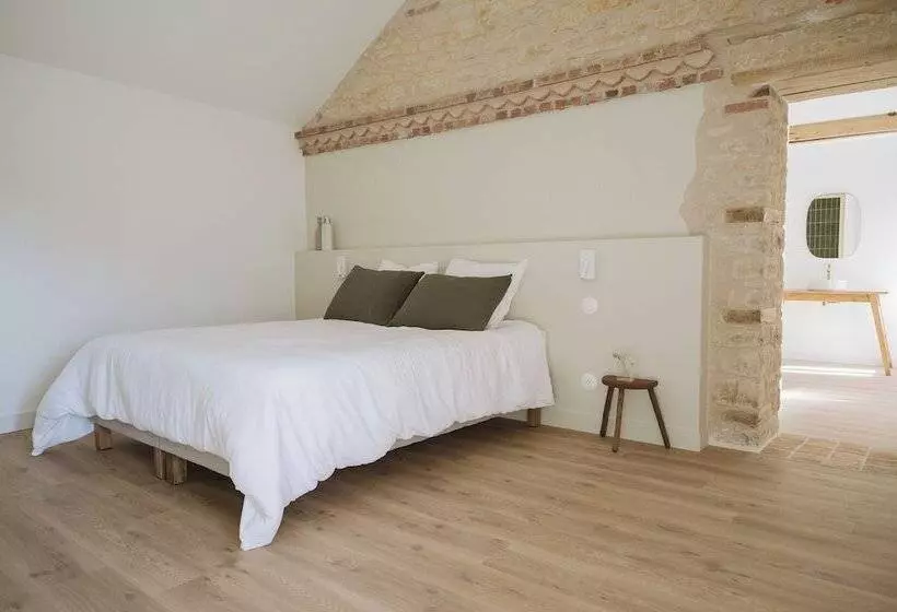 Majatalo L Annexe Singulière