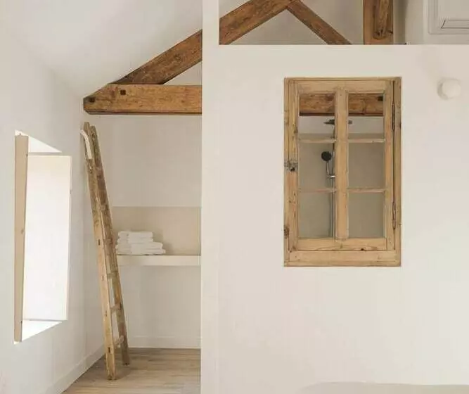 Majatalo L Annexe Singulière