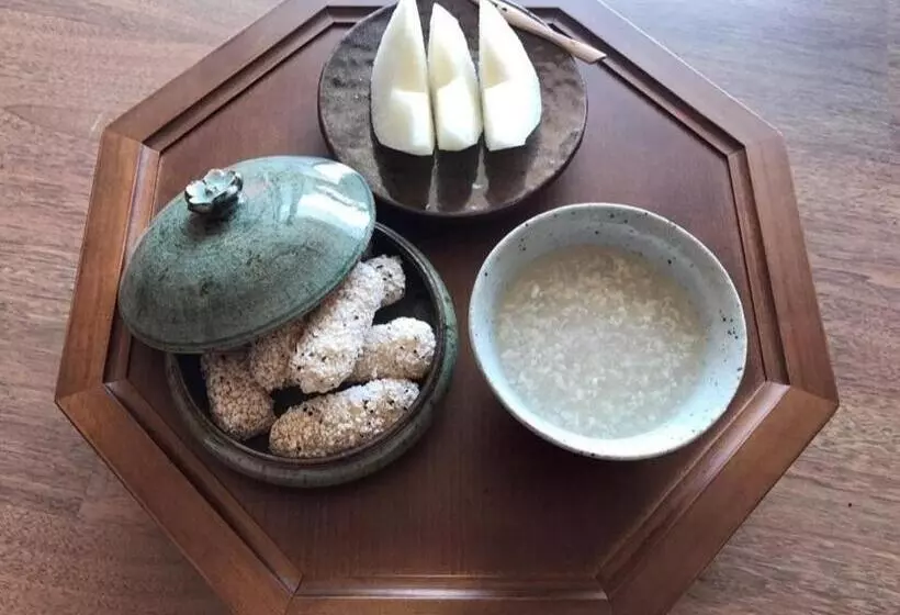 Majatalo Naju Yoonsunjae Stay