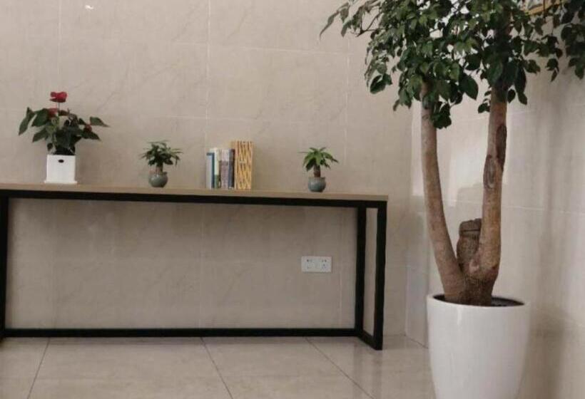 Shell Hotel Wuhu Kanngfu Road Dongfang Longcheng Wanda Plaza