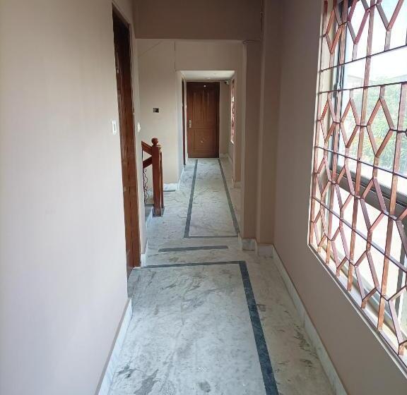 Super Oyo Hotel Danish Dreamstay