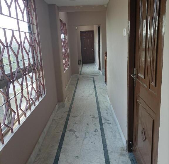 Super Oyo Hotel Danish Dreamstay