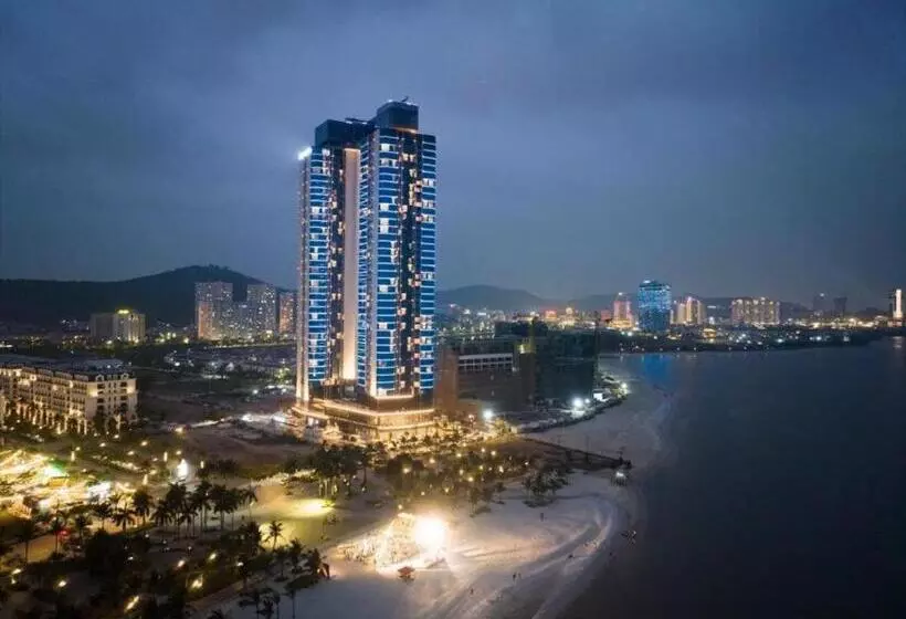 Victor Condotel Ha Long Residence