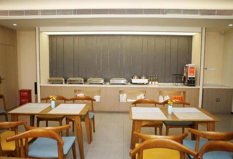 Hanting Hotel Cangzhou Haixing