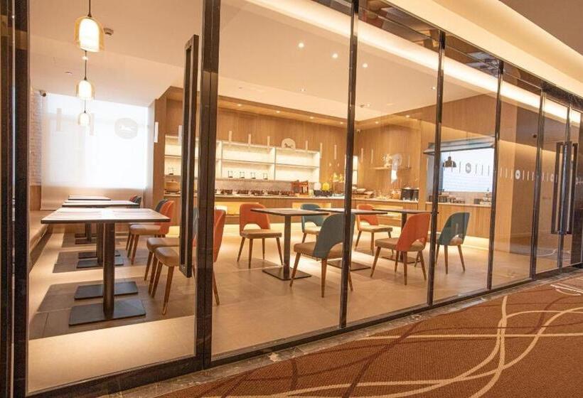 Hanting Hotel Jinan Jiyang Longhai Road