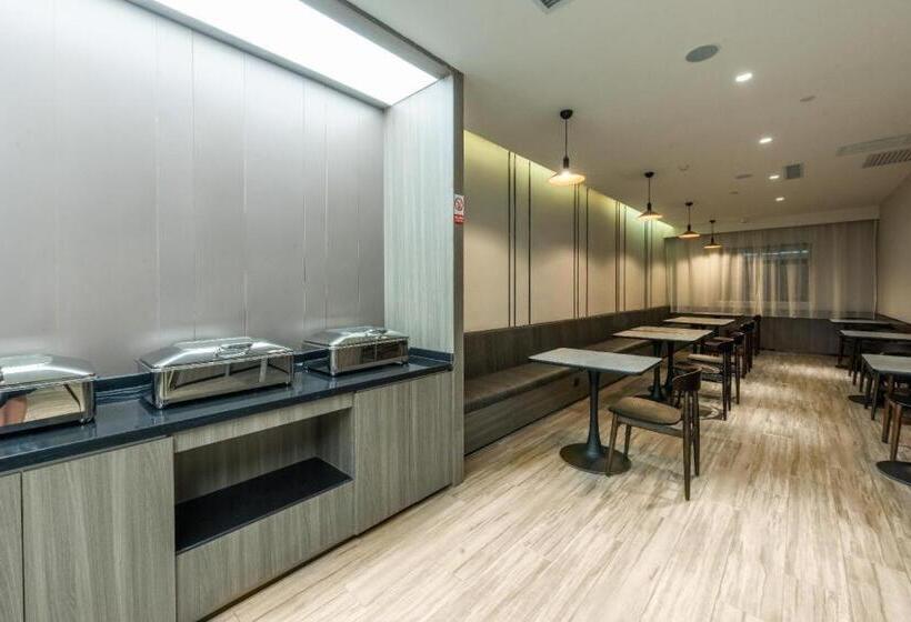 Hanting Hotel Weinan Fuping Lianhu Street