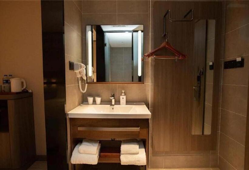 Hanting Hotel Zhengzhou Shakou Road