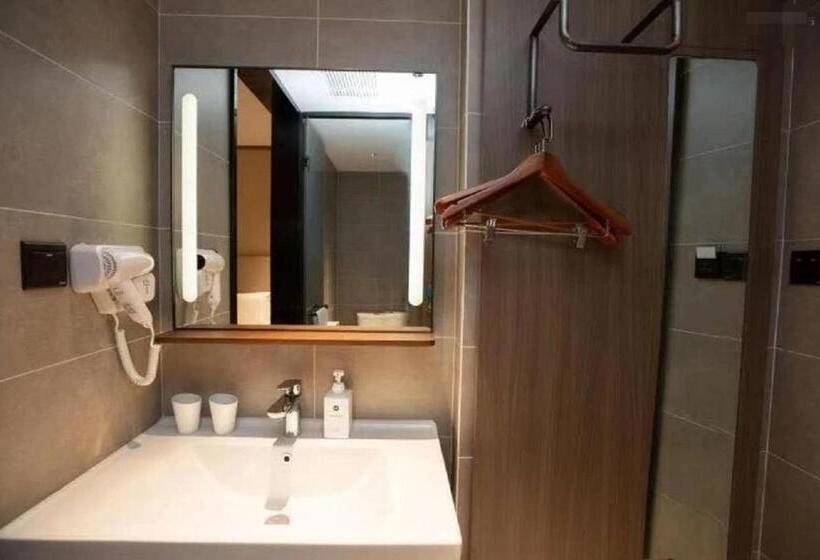 Hanting Hotel Zhengzhou Shakou Road