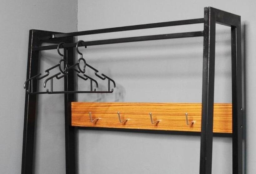 בית מלון כפרי 18 Jalan Peta