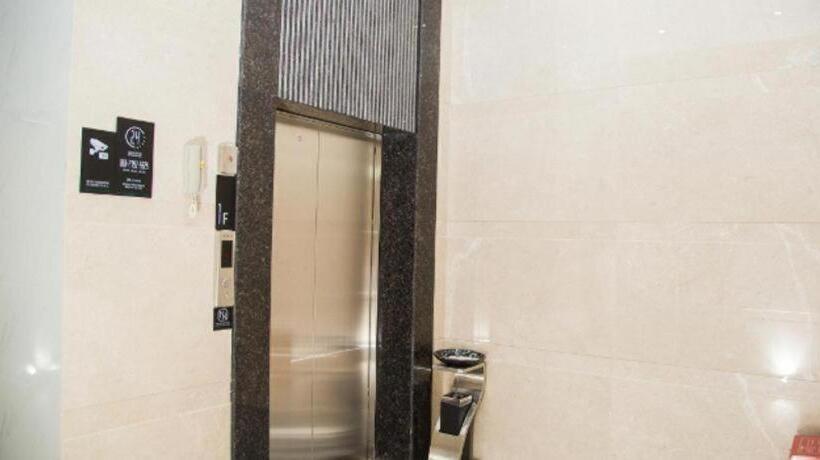 Отель City Comfort Inn Heyuan Jianji University Town Wanda Plaza