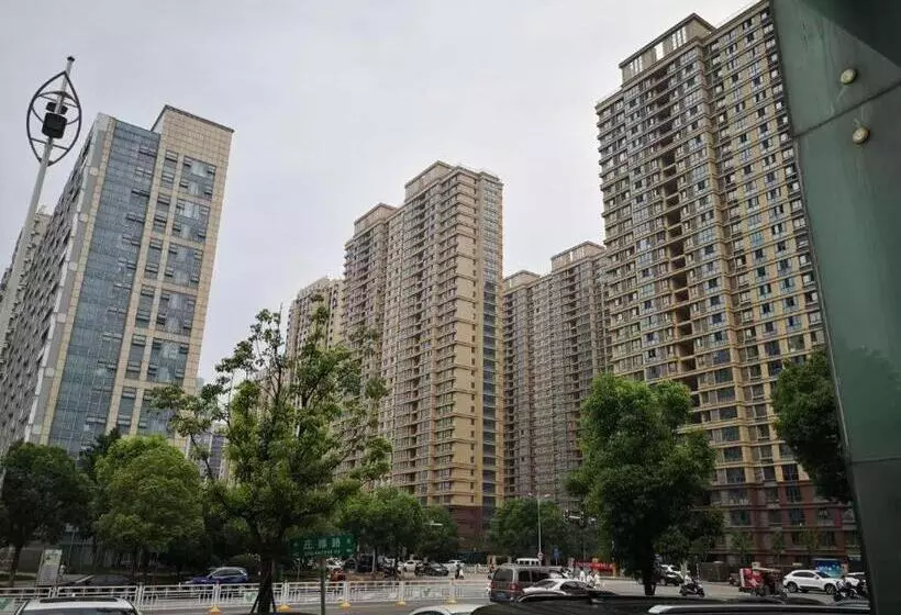 ホテル Hi Inn Nanjing Jiangning Shengtai Road Metro Station