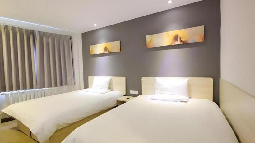 Hotel Hi Inn Weifang Railway Station Zhongbai Building