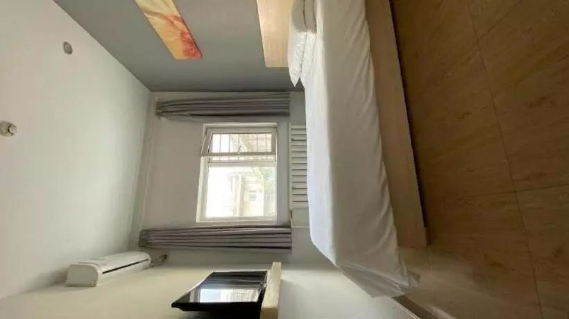 هتل Hi Inn Weifang Railway Station Zhongbai Building