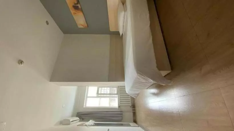 هتل Hi Inn Weifang Railway Station Zhongbai Building