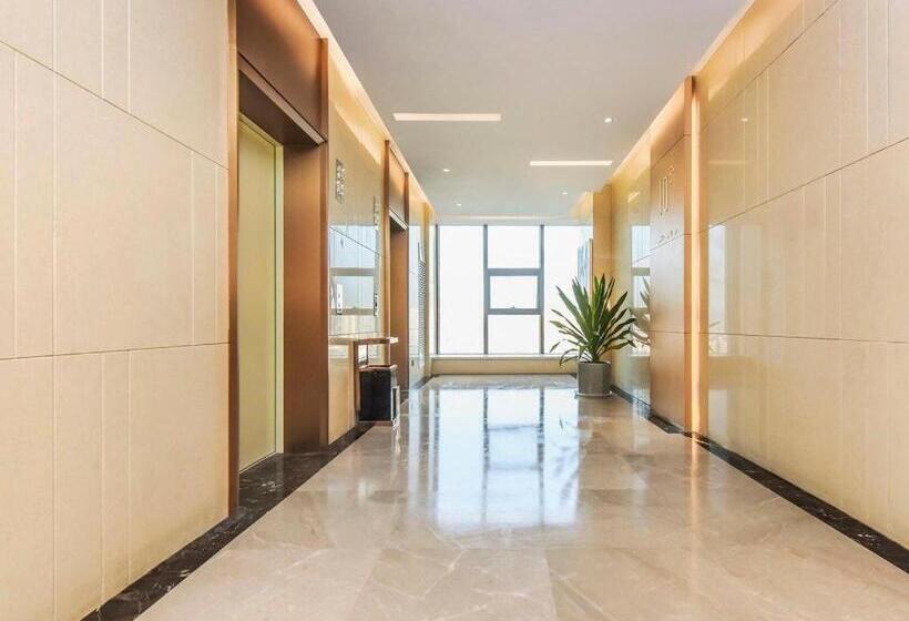 Lavande Hotel Sichuan Shehong Juxin Plaza