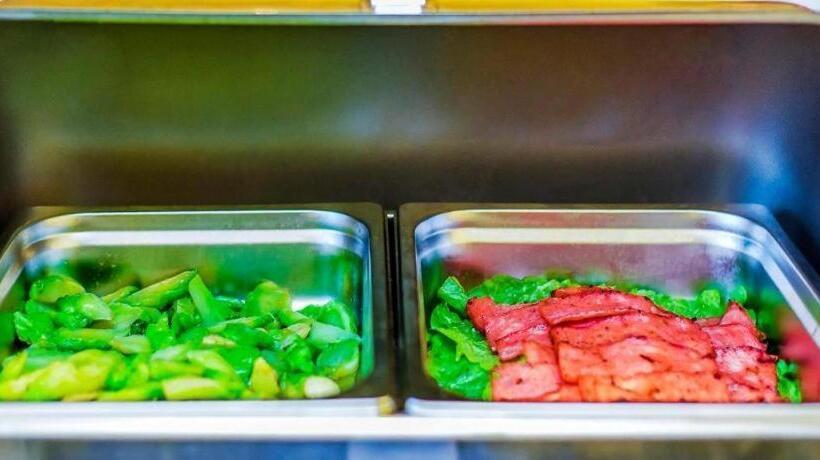 Lavande Hotel Sichuan Shehong Juxin Plaza