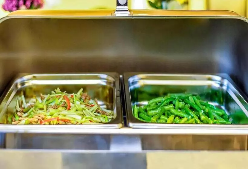 Lavande Hotel Sichuan Shehong Juxin Plaza