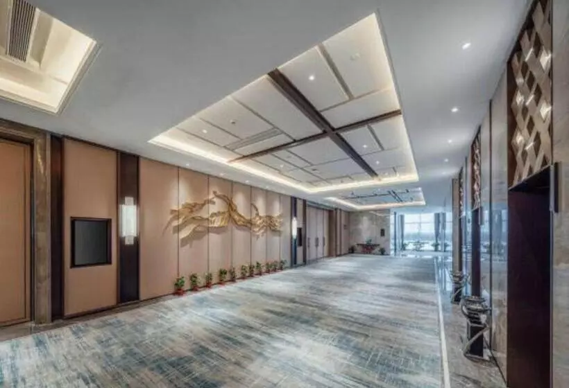New Century Grand Hotel Ningbo Zhongdu