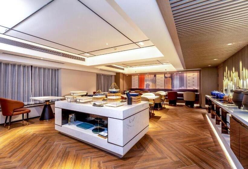 Starway Hotel Foshan Shunde Daliang Qinghuiyuan