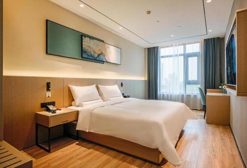 Starway Hotel Sanyuan Bus Station