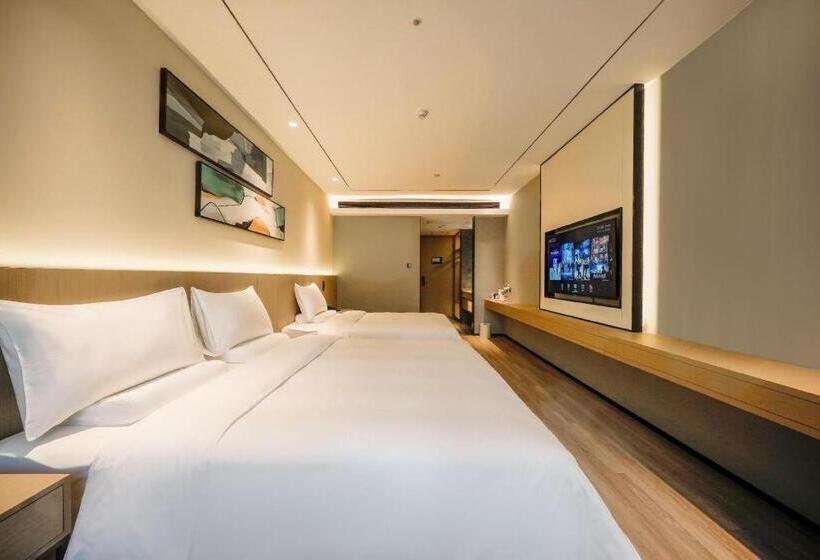 Starway Hotel Sanyuan Bus Station