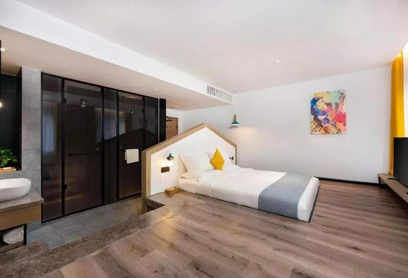 Starway Hotel Shenyang Tiexi Dream Factory