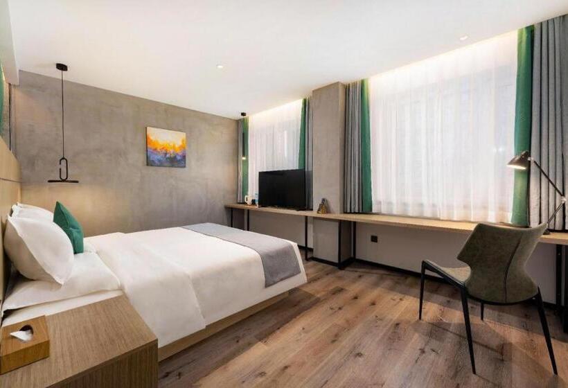 Starway Hotel Shenyang Tiexi Dream Factory