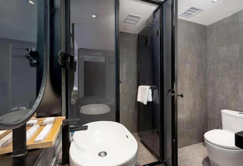 Starway Hotel Shenyang Tiexi Dream Factory