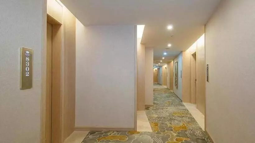 Vienna Hotel Fuzhou University Town Boshihou