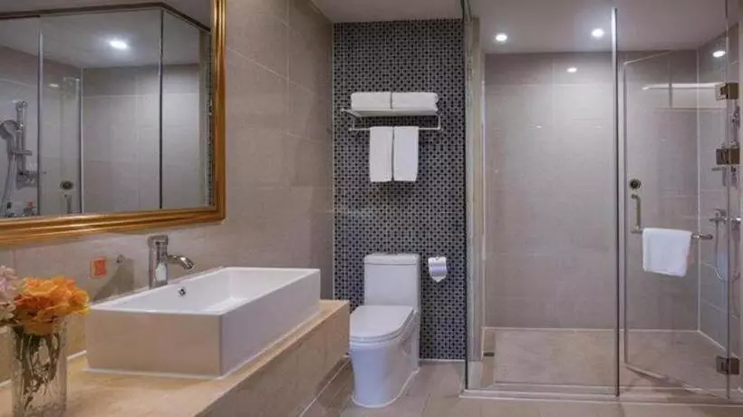 Vienna Hotel Guangdong Dongguan Zhongtang Qunying Road