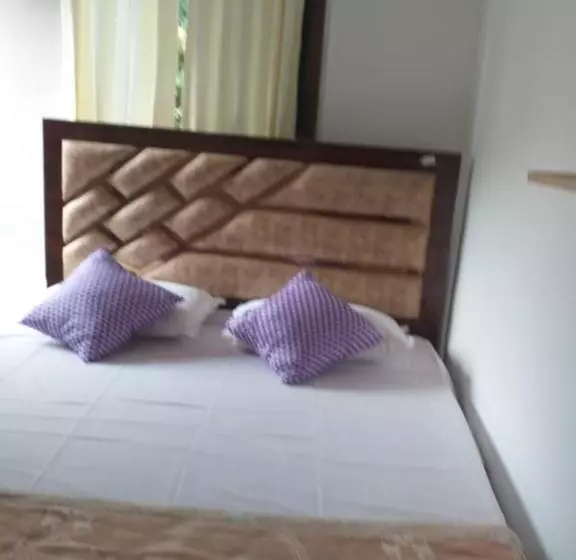 ベッドアンドブレックファースト Manthan Homestay