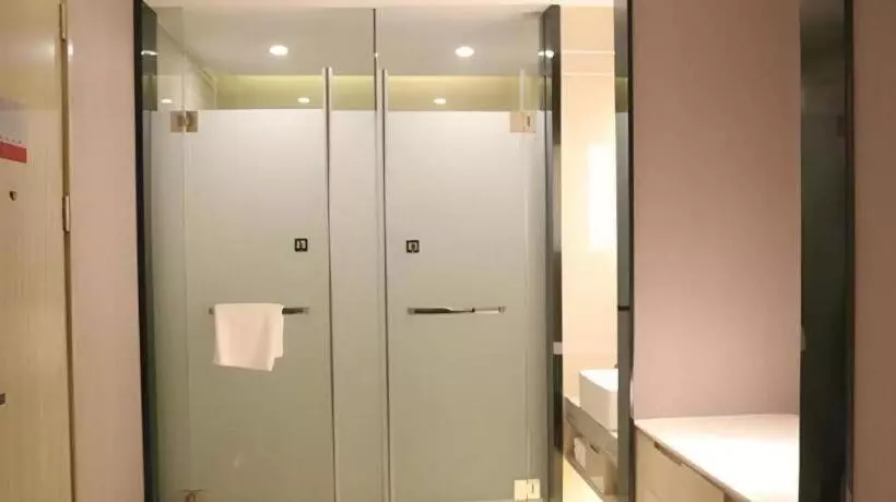 Echarm Hotel Yangzhou Jiangdu Jinyin Plaza