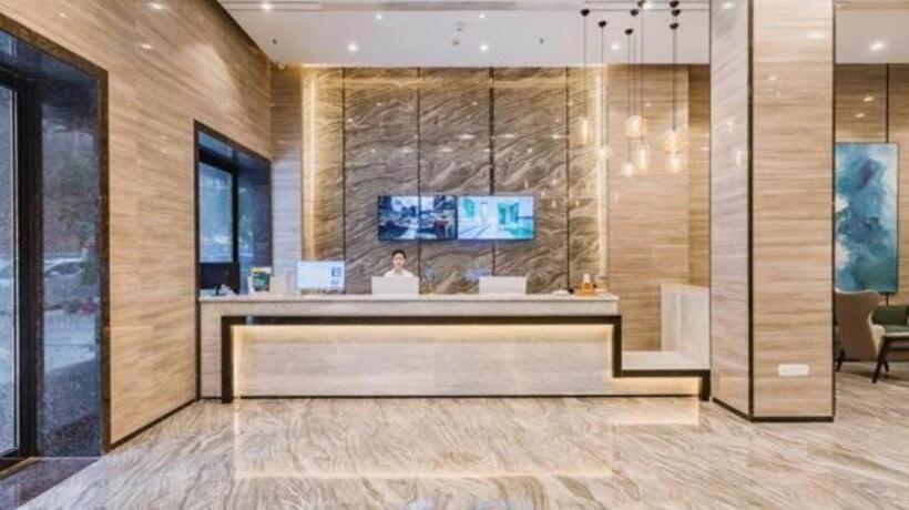 Отель City Comfort Inn Dongguan Bus East Station