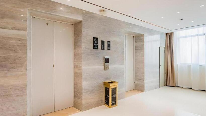 Отель City Comfort Inn Dongguan Bus East Station